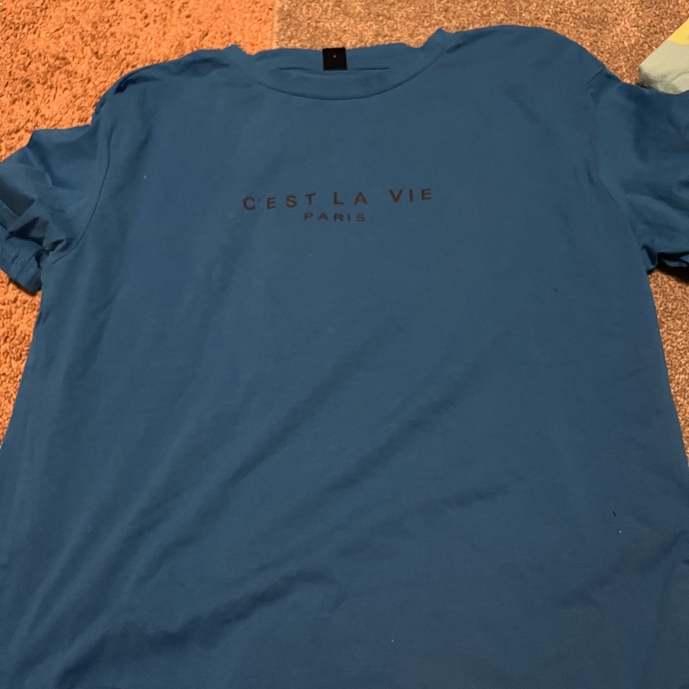Women’s t shirt